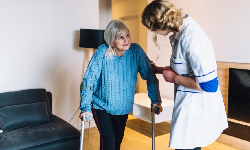 woman-retirement-home